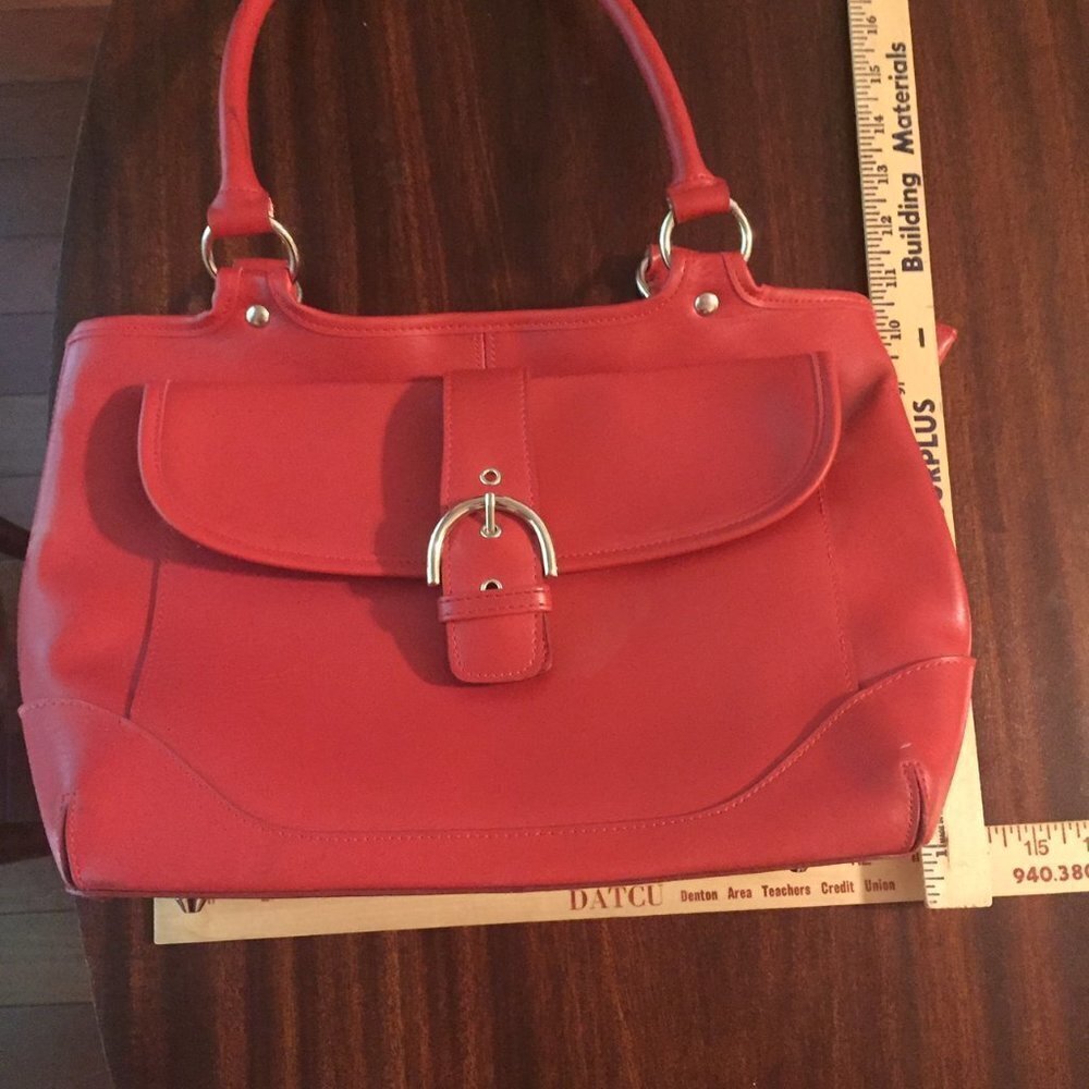 Red Handbag - Picture 3 of 3